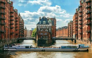 Die 1-stündige Große Hamburger Hafenrundfahrt – Foto 2 Die 1-stündige Große Hamburger Hafenrundfahrt - Foto 2